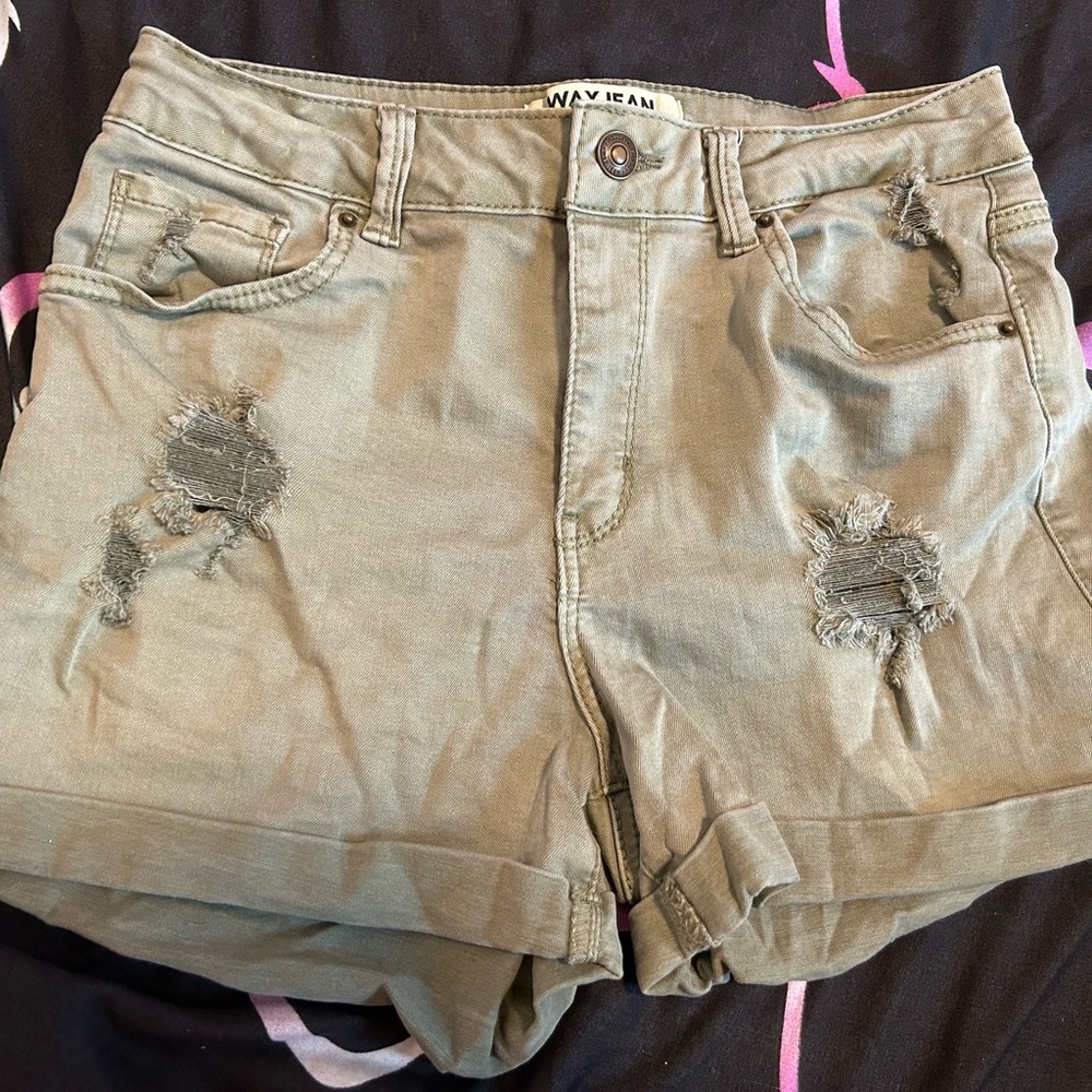 Wax Jean Green Cargo Shorts Distressed Cuffed Hem
